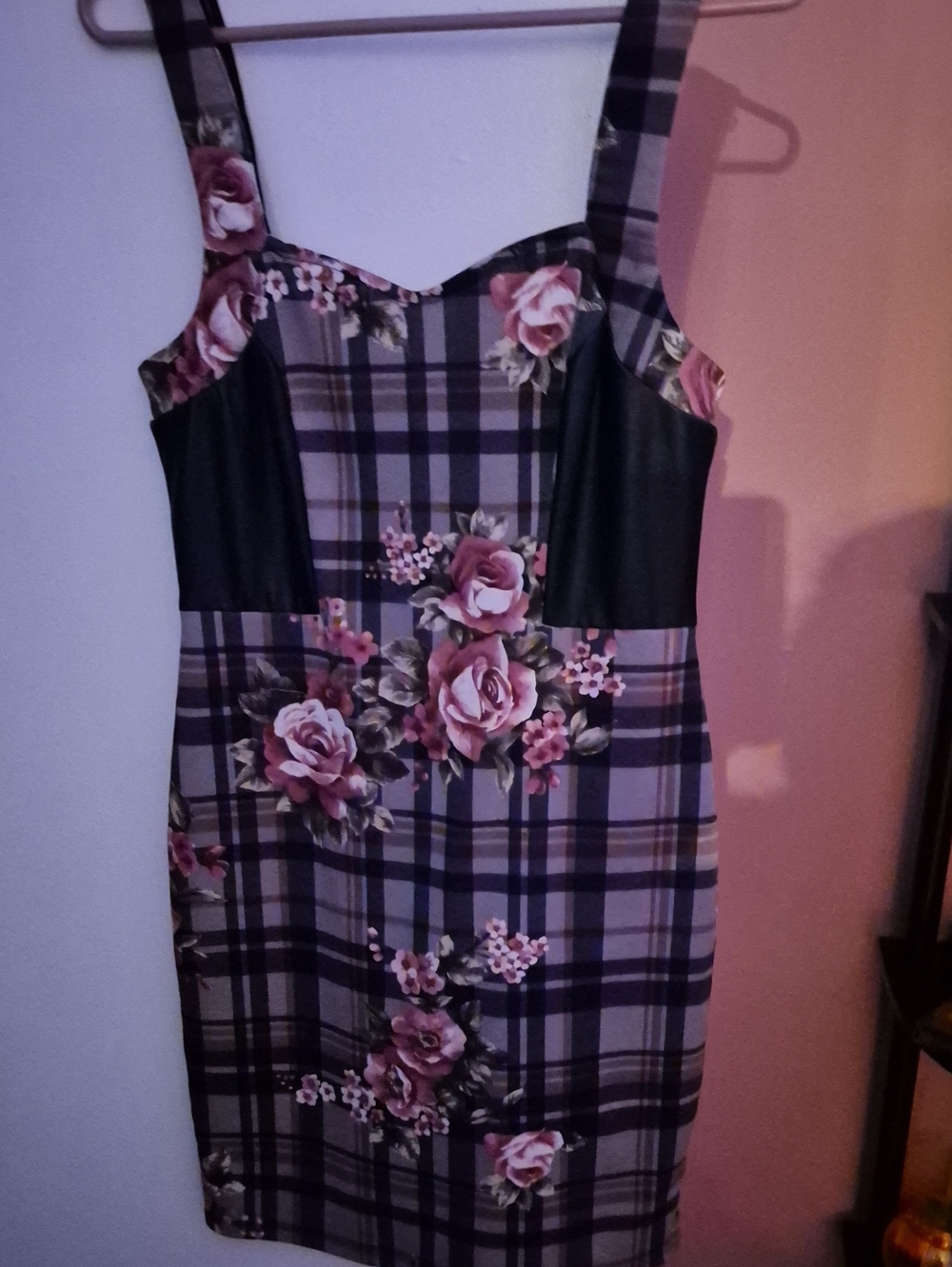 VENUS Pink/rose Plaid Floral Midi Dress with Black Panels